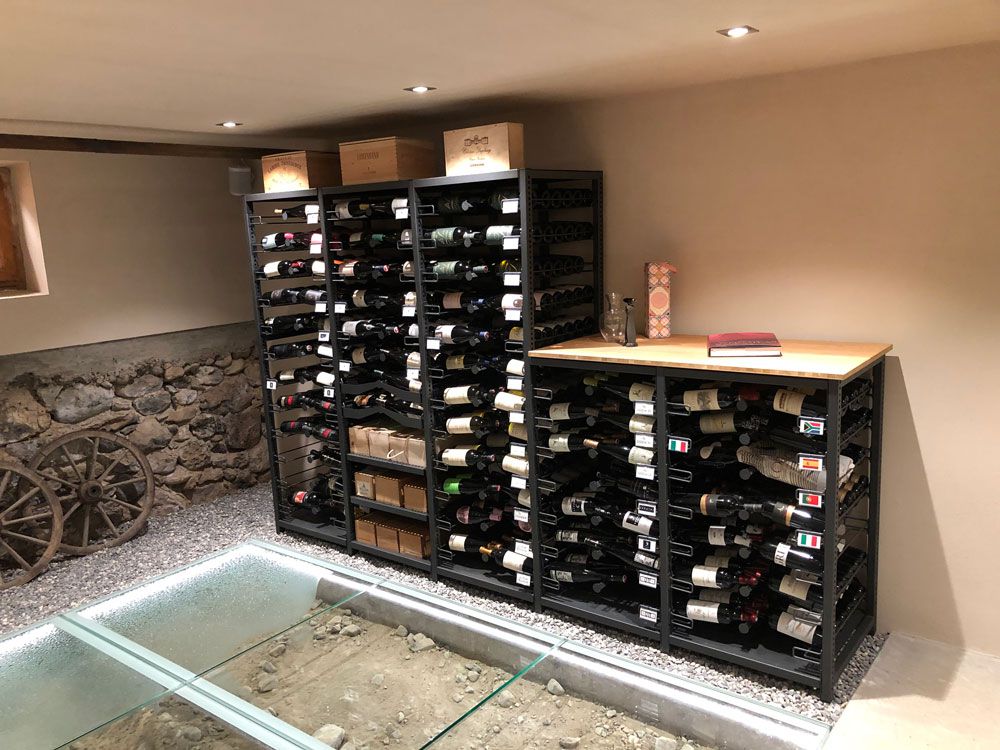 Xi Counter wine cellar