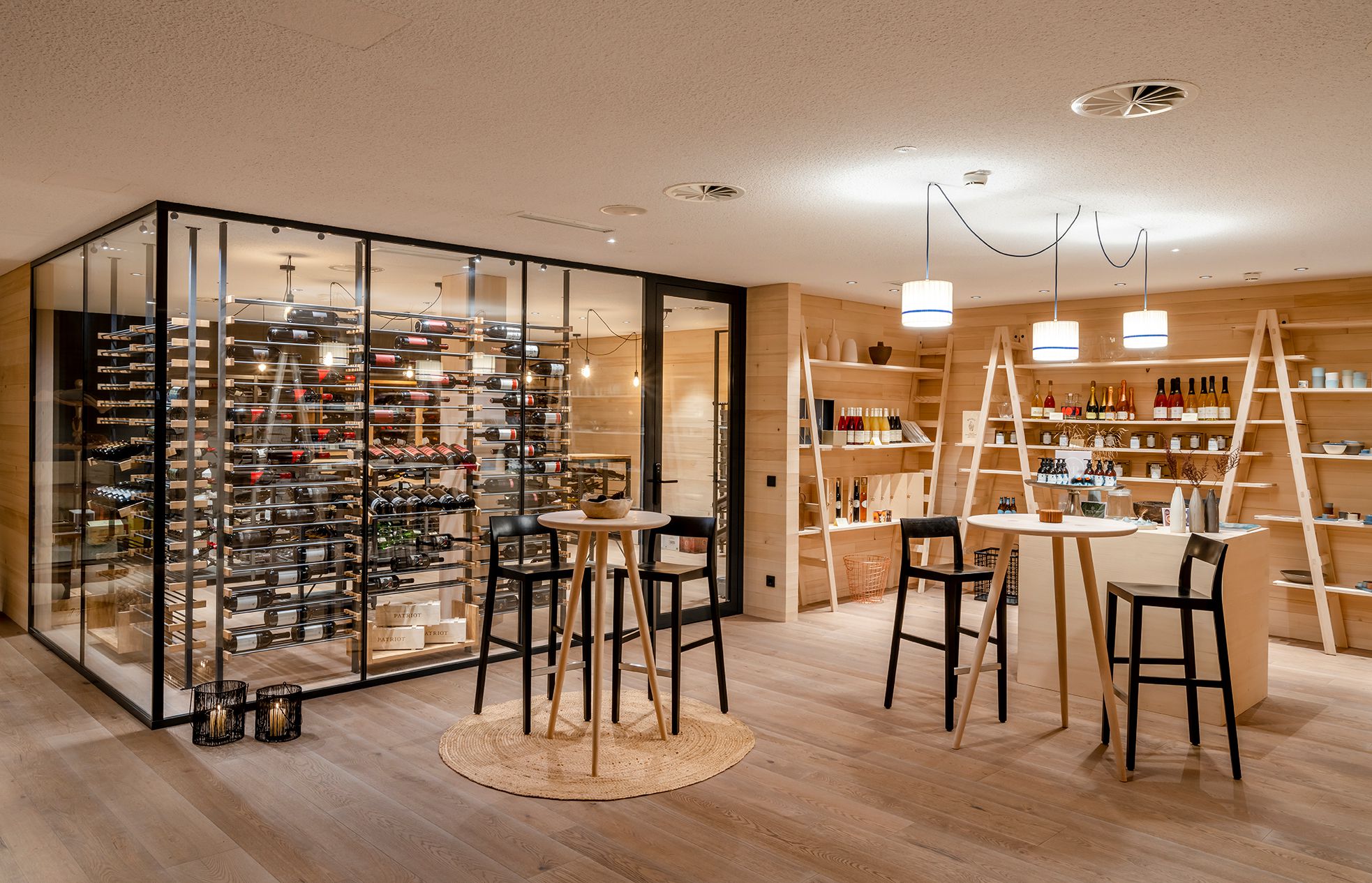 Xi Walk-in wine room Fuchsegg Eco Lodge
