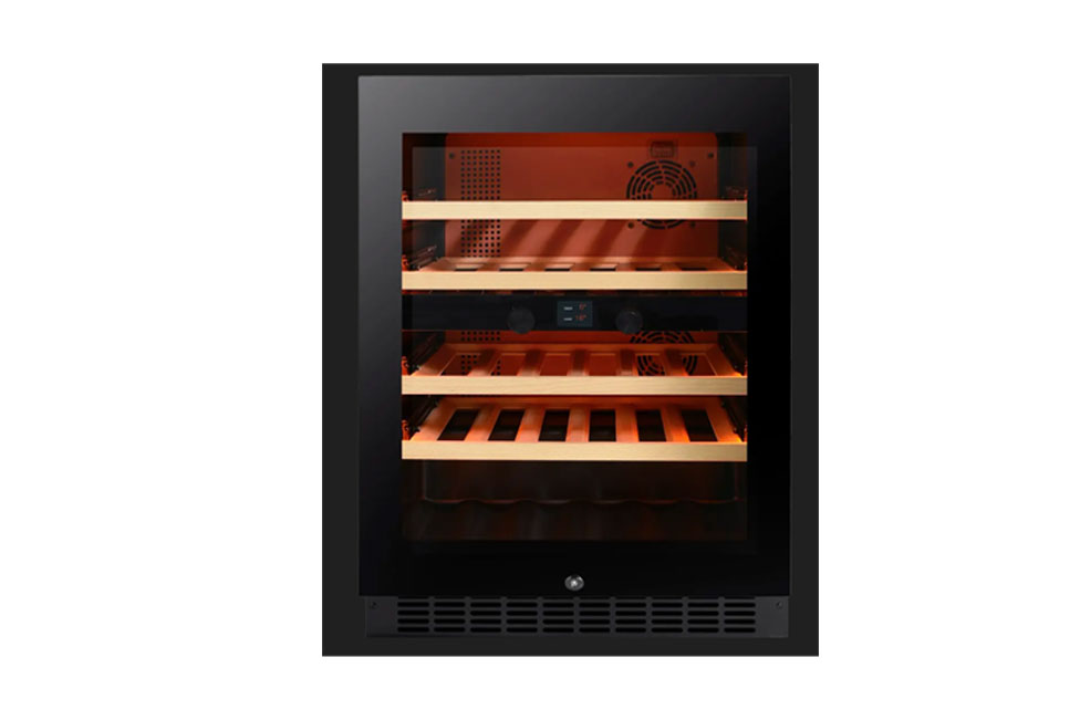 Pevino Majestic 43 bottles - 2 zones - Black glass front